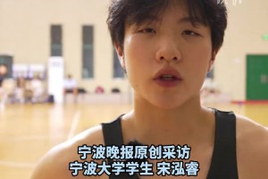 一个不够还要俩！如果遇到小萨怎么办？杨瀚森：也要个签名合影！